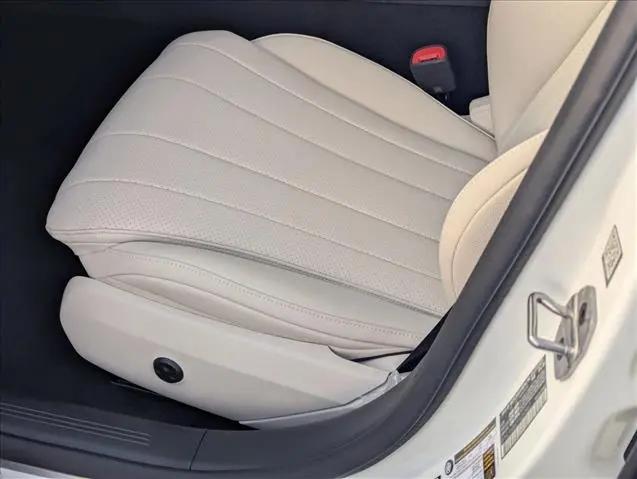 2026 Mercedes-Benz E 450 4MATIC