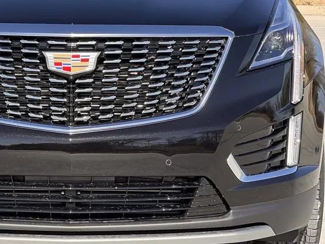 2026 Cadillac XT5 Premium Luxury FWD