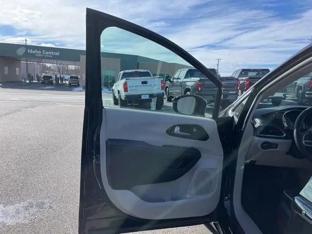 2024 Chrysler Pacifica Limited