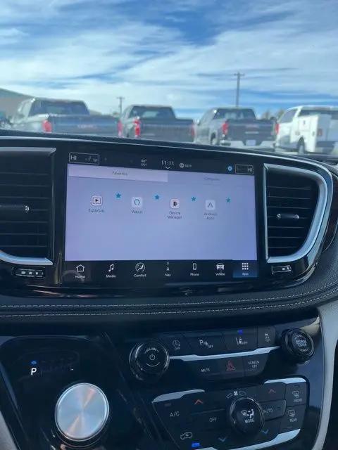 2024 Chrysler Pacifica Limited