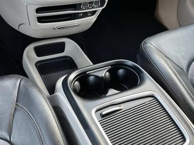 2022 Chrysler Pacifica Touring L AWD