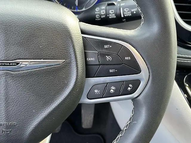 2022 Chrysler Pacifica Touring L AWD