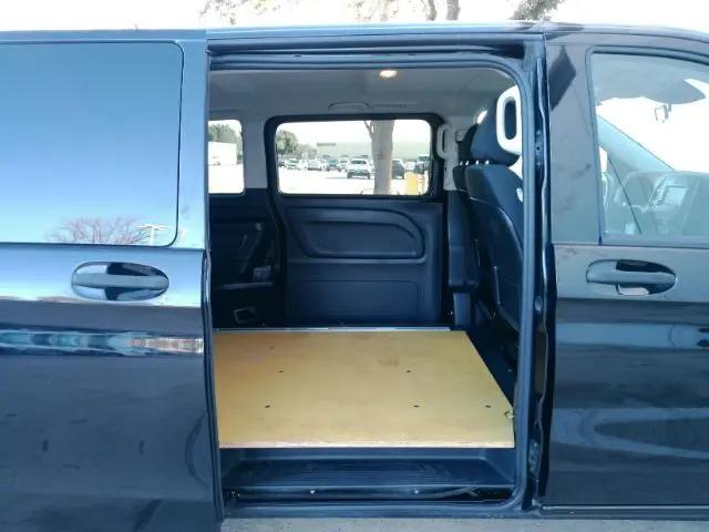 2019 Mercedes-Benz Metris Standard