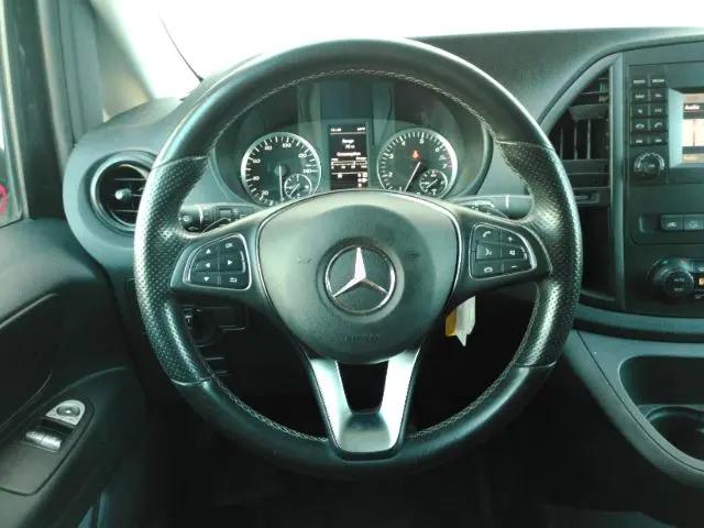 2019 Mercedes-Benz Metris Standard