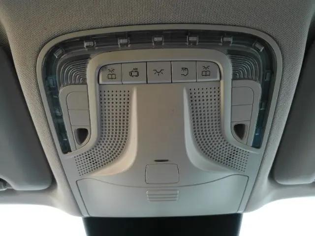 2019 Mercedes-Benz Metris Standard