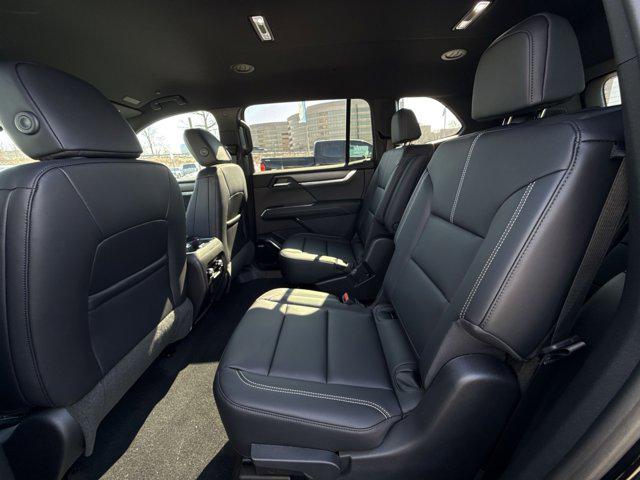 2026 GMC Acadia Elevation AWD