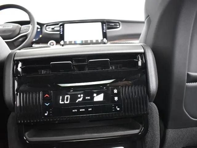 2026 Jeep Grand Wagoneer Limited Reserve 4x4