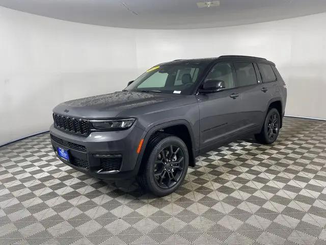 2025 Jeep Grand Cherokee L Limited 4x4 for sale in Bremerton, WA