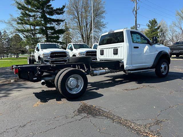 2024 RAM Ram 5500 Chassis Cab RAM 5500 TRADESMAN CHASSIS REGULAR CAB 4X4 84 CA
