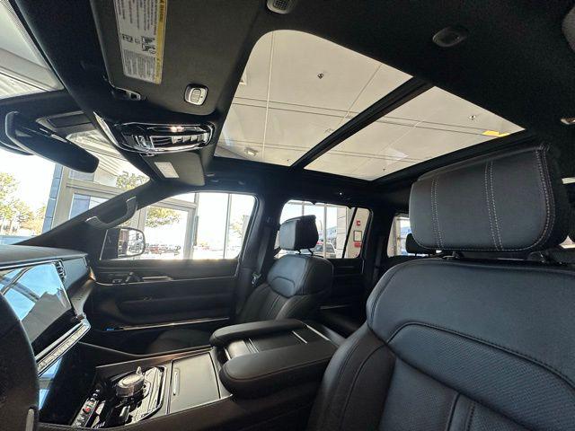 2026 Jeep Grand Wagoneer Summit Obsidian 4x4