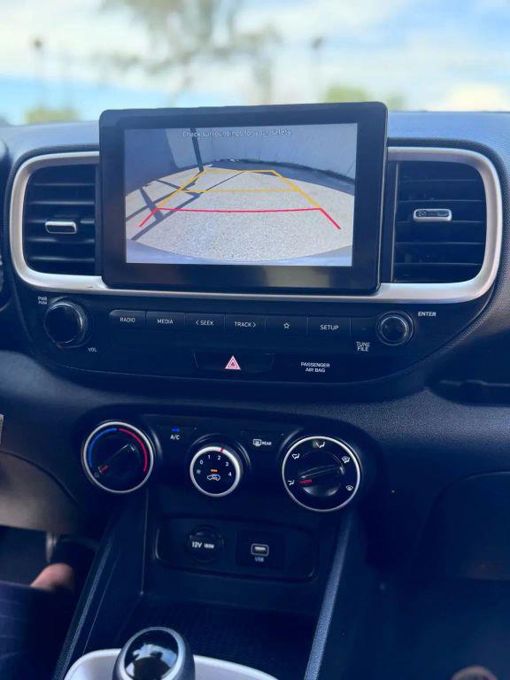2021 Hyundai Venue SE