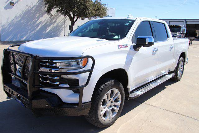 2022 Chevrolet Silverado 1500 4WD Crew Cab Short Bed LTZ