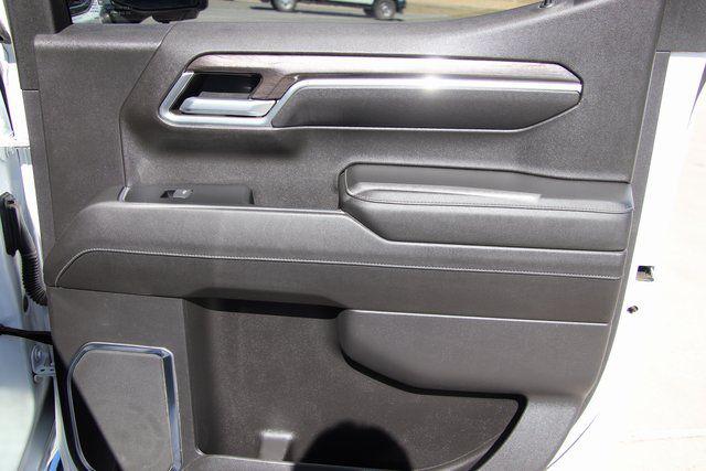 2022 Chevrolet Silverado 1500 4WD Crew Cab Short Bed LTZ