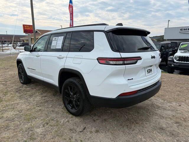 2024 Jeep Grand Cherokee L Altitude 4x4