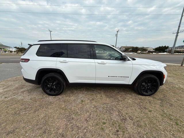 2024 Jeep Grand Cherokee L Altitude 4x4