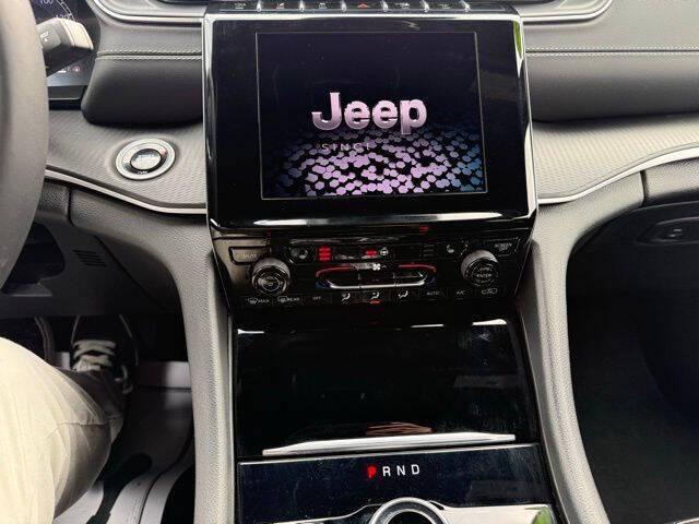 2024 Jeep Grand Cherokee L Altitude 4x4