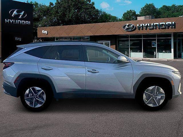 2026 Hyundai Tucson Hybrid SEL