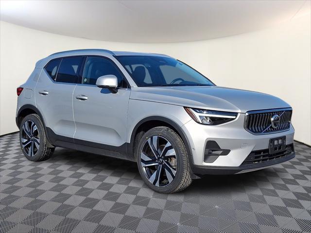 2023 Volvo XC40 B5 Plus Bright Theme for sale in EASTON, PA