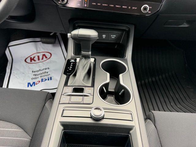 2026 Kia K5 LXS FWD