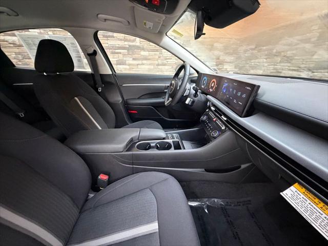 2025 Hyundai Sonata Hybrid SEL