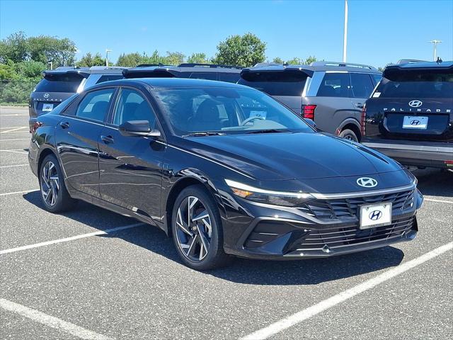 2025 Hyundai Elantra Hybrid SEL Sport
