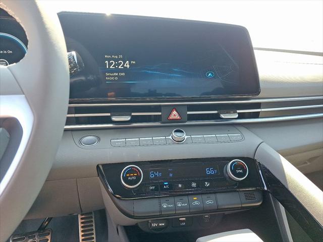 2025 Hyundai Elantra Hybrid SEL Sport