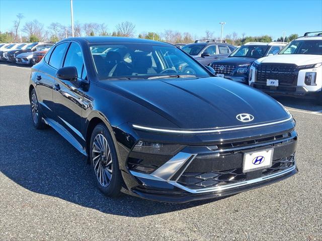 2025 Hyundai Sonata Hybrid SEL