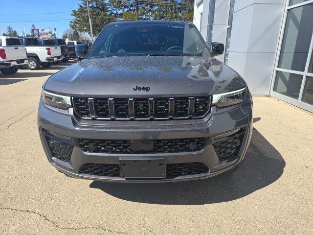 2026 Jeep Grand Cherokee GRAND CHEROKEE L SUMMIT 4X4