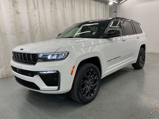 2026 Jeep Grand Cherokee Summit 4x4