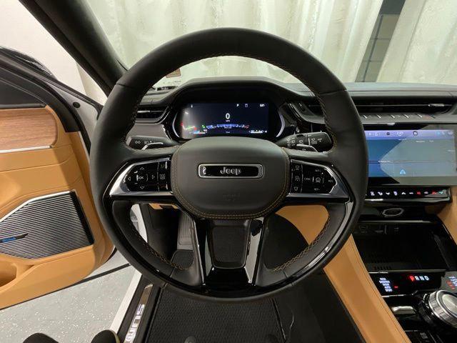 2026 Jeep Grand Cherokee Summit 4x4