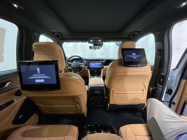 2026 Jeep Grand Cherokee Summit 4x4