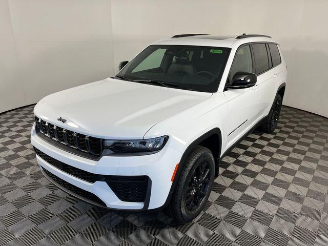 2026 Jeep Grand Cherokee GRAND CHEROKEE L LAREDO ALTITUDE 4X4