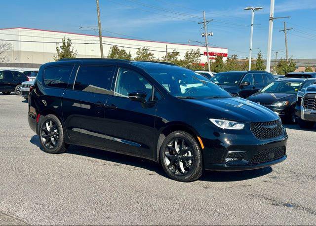 2026 Chrysler Pacifica PACIFICA LIMITED AWD