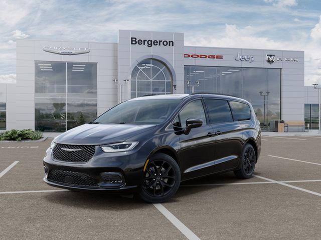 2026 Chrysler Pacifica PACIFICA LIMITED AWD