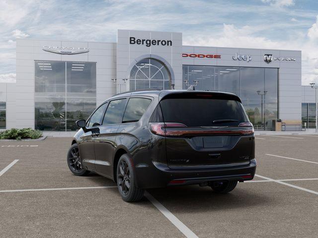 2026 Chrysler Pacifica PACIFICA LIMITED AWD