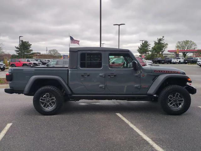 2026 Jeep Gladiator GLADIATOR MOJAVE 4X4