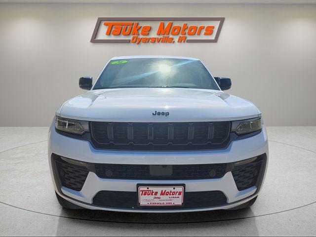 2026 Jeep Grand Cherokee GRAND CHEROKEE L LIMITED RESERVE 4X4