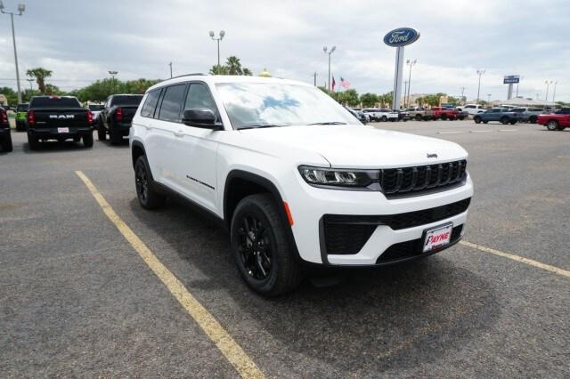 2026 Jeep Grand Cherokee Altitude 4x2