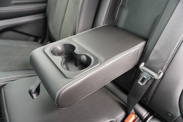 2026 Jeep Grand Cherokee Altitude 4x2