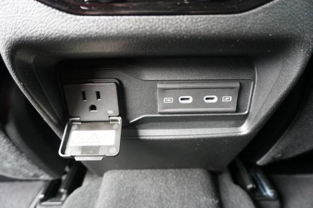 2026 Jeep Grand Cherokee Altitude 4x2