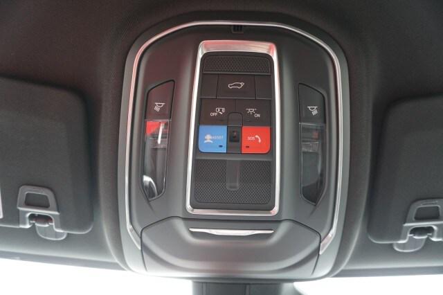 2026 Jeep Grand Cherokee Altitude 4x2