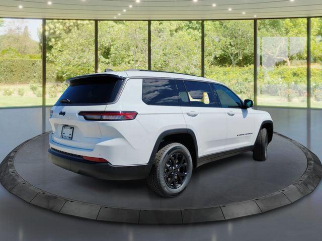 2026 Jeep Grand Cherokee GRAND CHEROKEE L LAREDO ALTITUDE 4X4