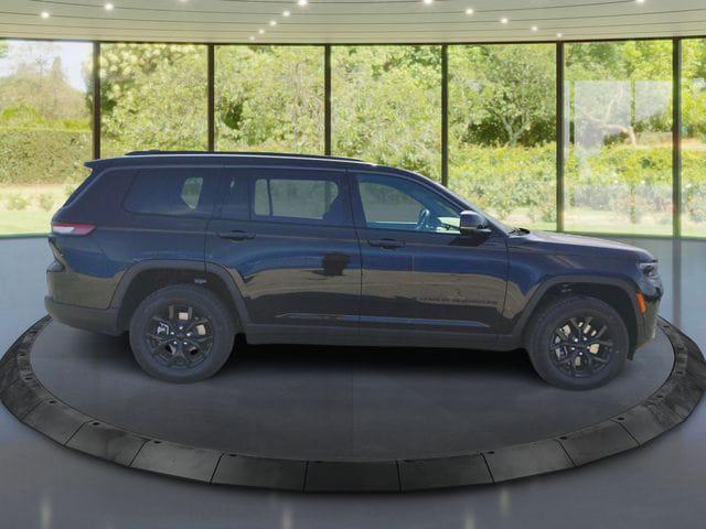 2026 Jeep Grand Cherokee L GRAND CHEROKEE L LAREDO ALTITUDE 4X4 2026 Jeep Grand Cherokee L GRAND CHEROKEE L LAREDO ALTITUDE 4X4