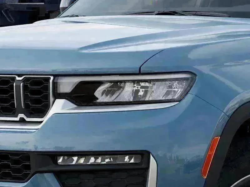 New 2026 Steel Blue Exterior Paint Jeep Limited image 10