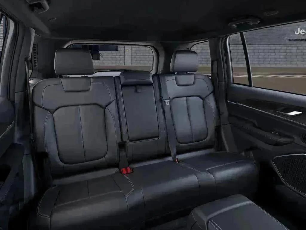 New 2026 Steel Blue Exterior Paint Jeep Limited image 15