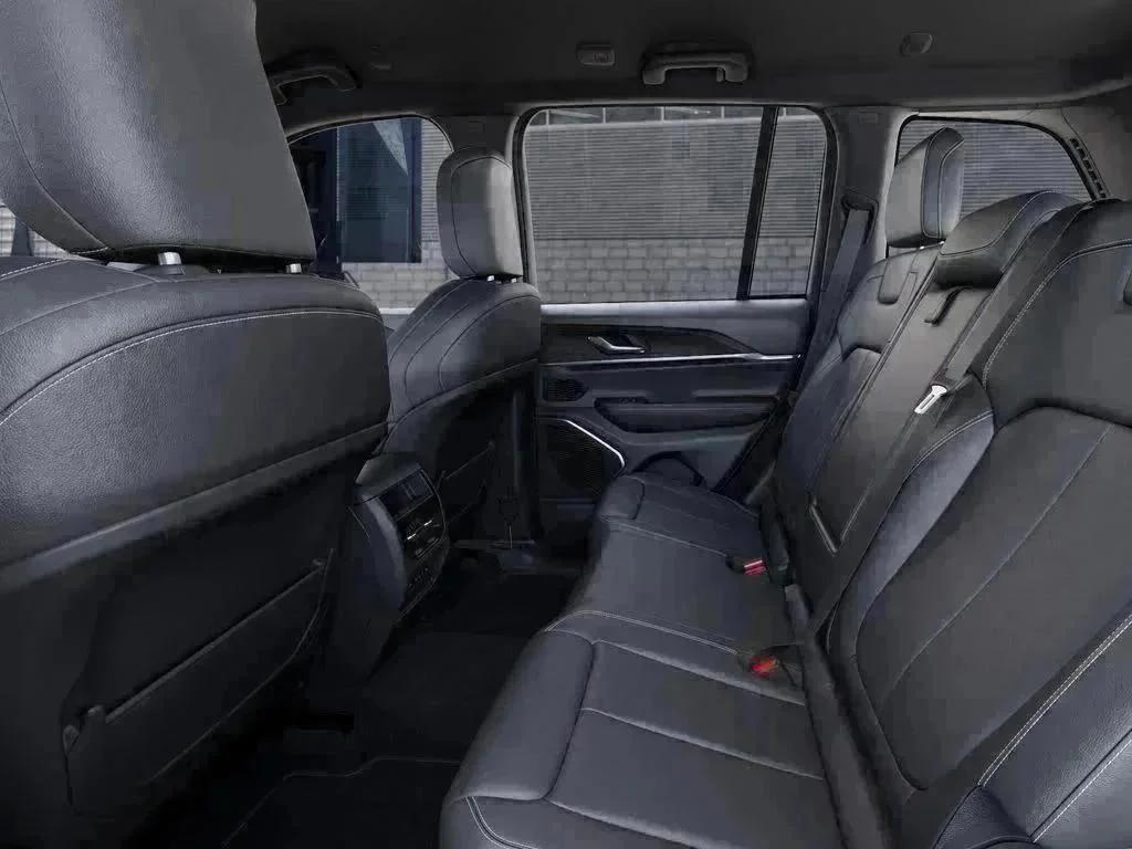New 2026 Steel Blue Exterior Paint Jeep Limited image 23