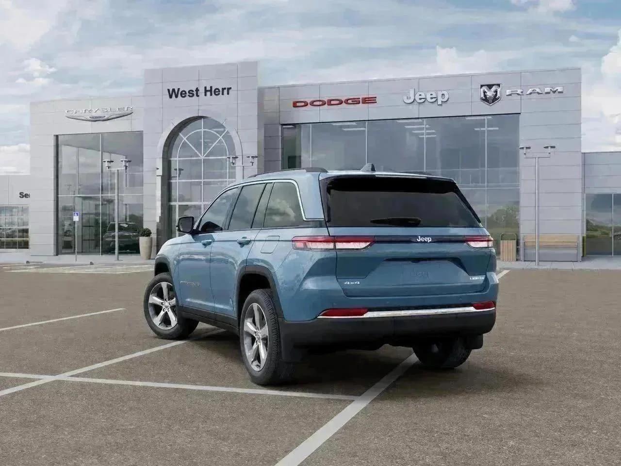 New 2026 Steel Blue Exterior Paint Jeep Limited image 29