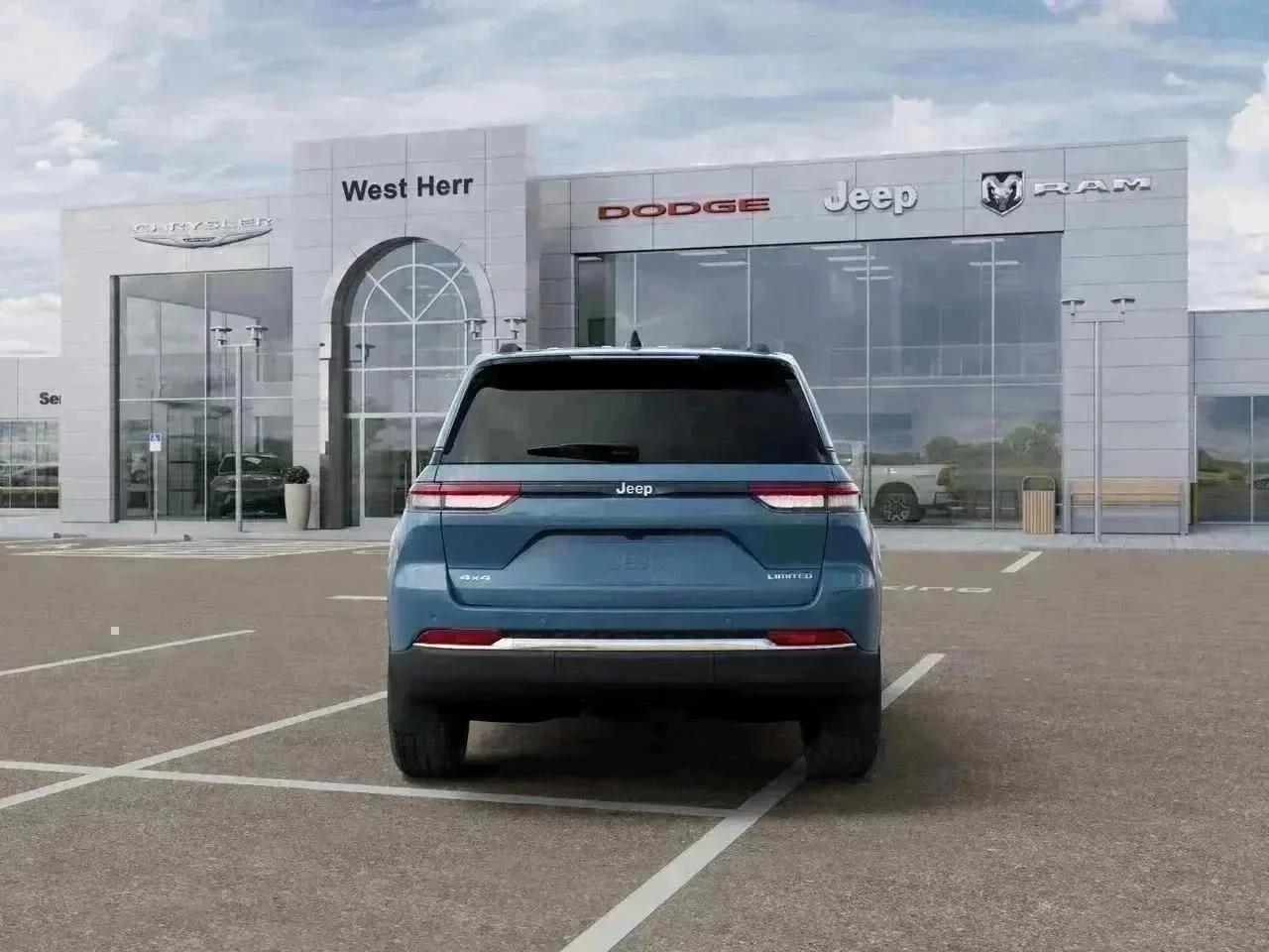 New 2026 Steel Blue Exterior Paint Jeep Limited image 33