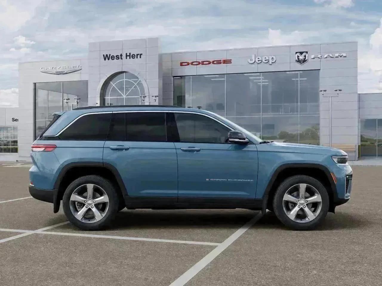 New 2026 Steel Blue Exterior Paint Jeep Limited image 47