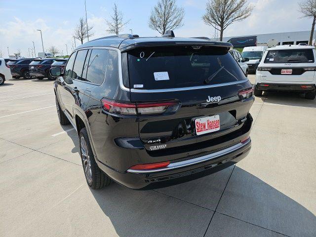 2026 Jeep Grand Cherokee GRAND CHEROKEE L SUMMIT 4X4